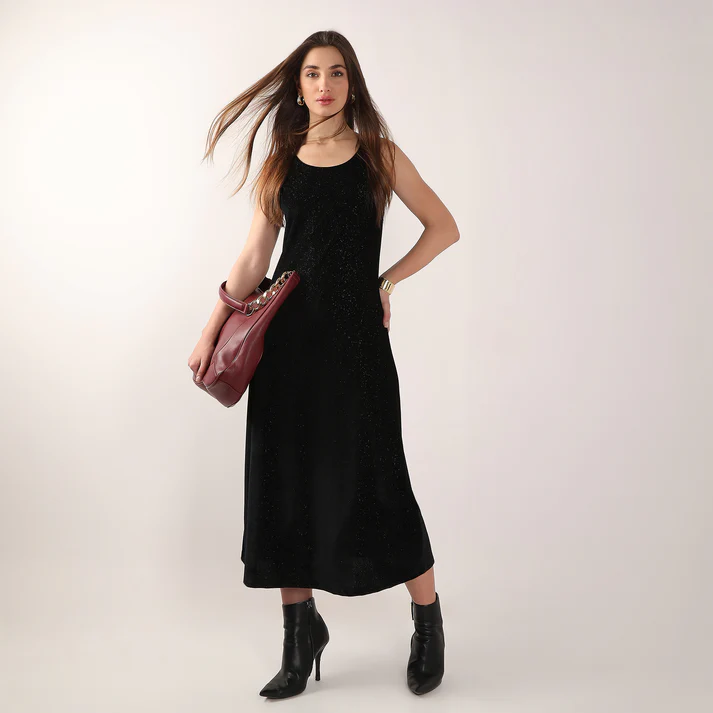 Solid With Scoop Neck Fitted Party Dress
